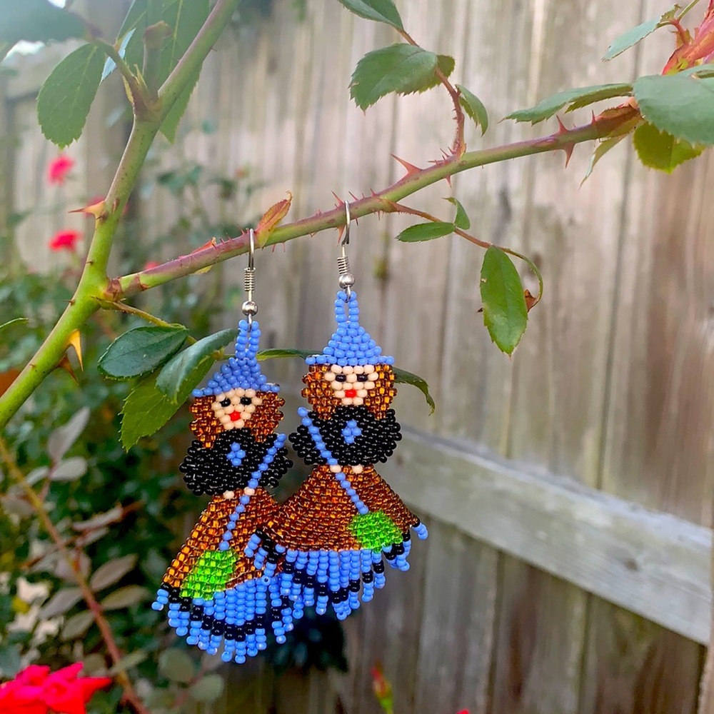 Earnings witch hand made